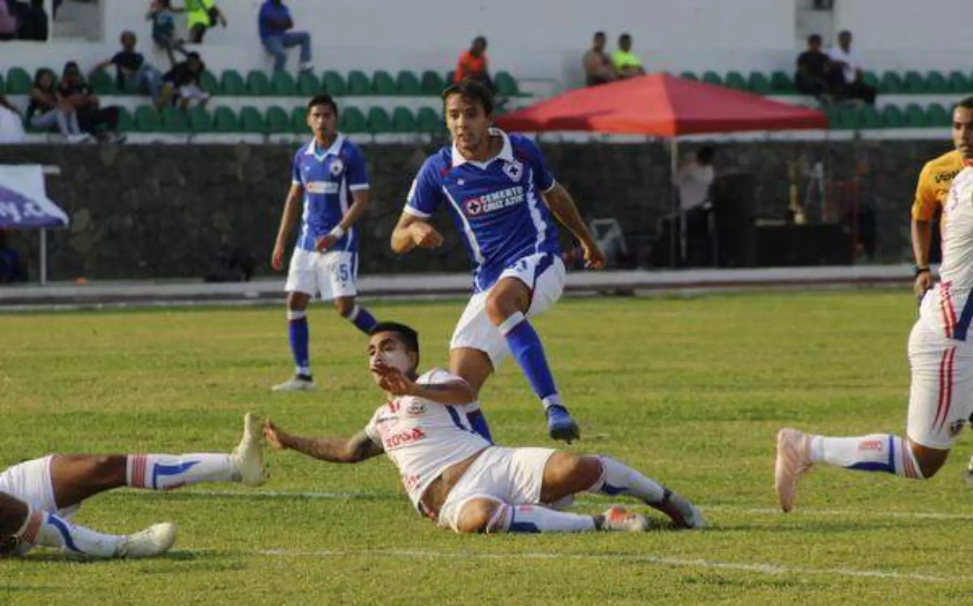 Empatan sin goles Sprting Canamy Oaxtepec y Cruz Azul Hidalgo- ÓSCAR GARAGUI